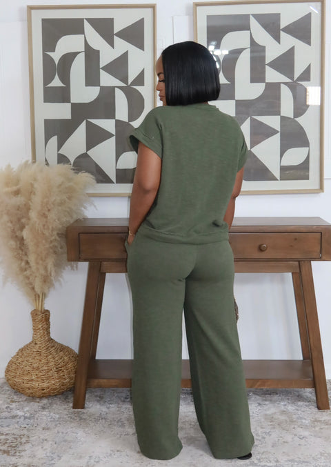 Priya Chill Set( Dark Olive)