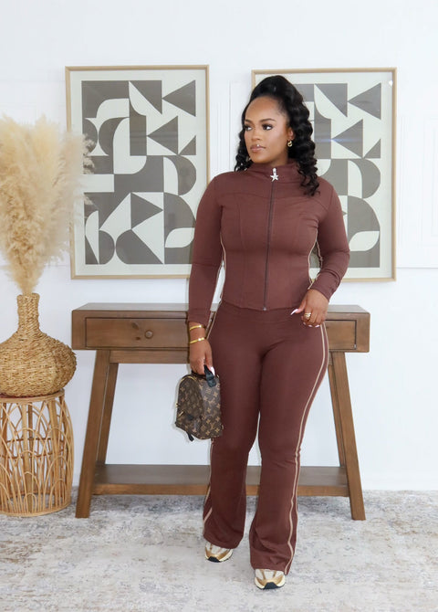 Shinel Activewear Set (Dark Brown)