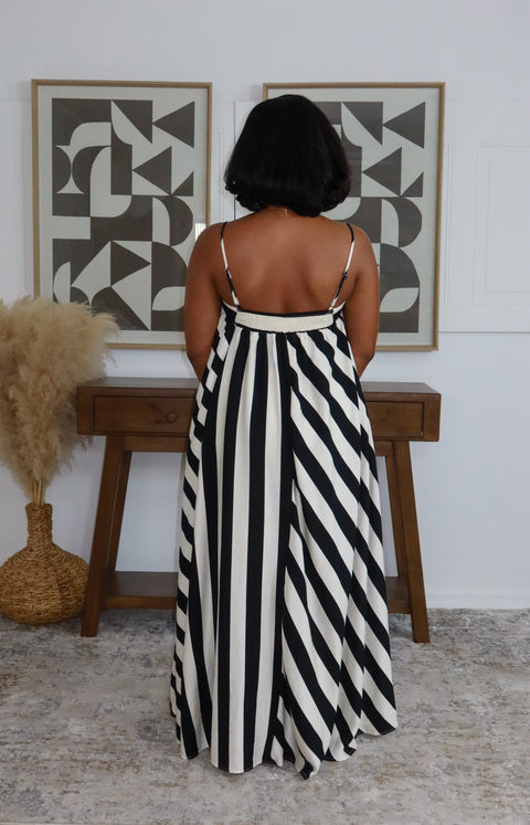 The Aurora Flow Maxi Dress (Black) - Fitz Clothing