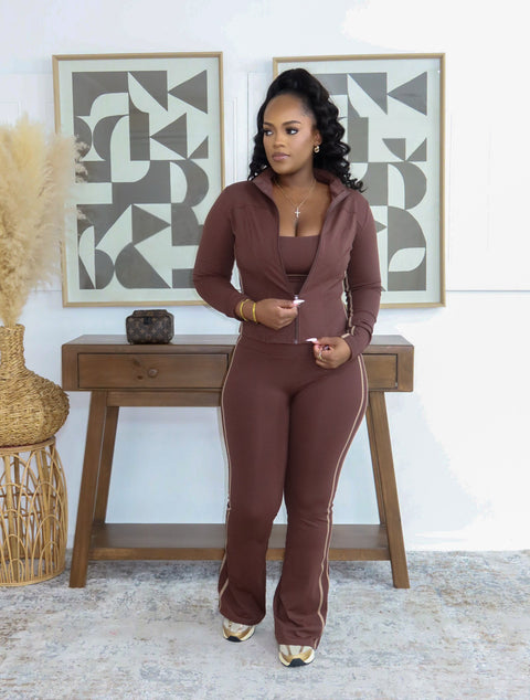 Shinel Activewear Set (Dark Brown)