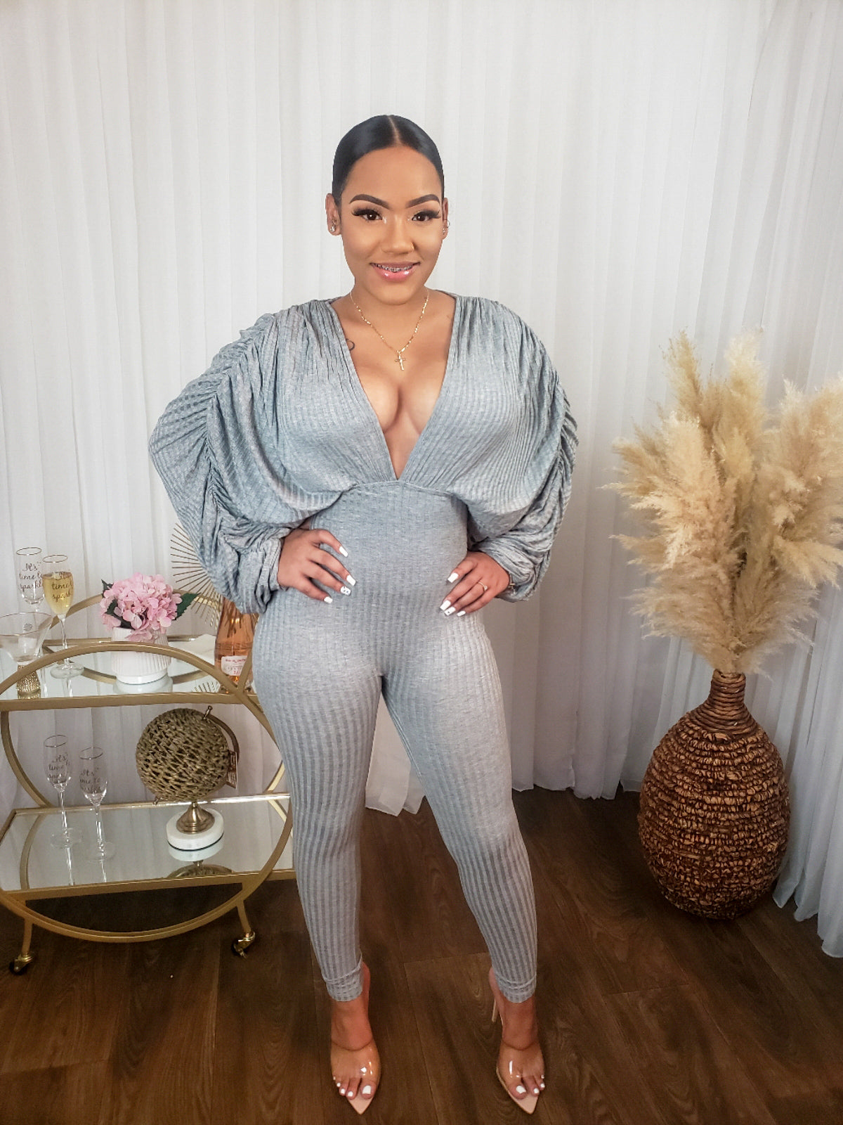Fall in Love jumpsuit (shorts) – FitGirlSlay